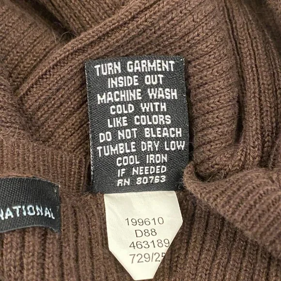 Ladies sweater - Picture 4 of 4